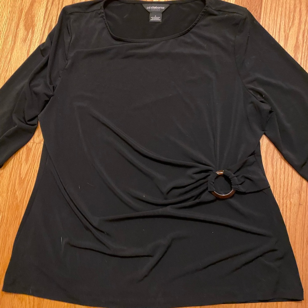 BNWT Liz Claiborne black top size L